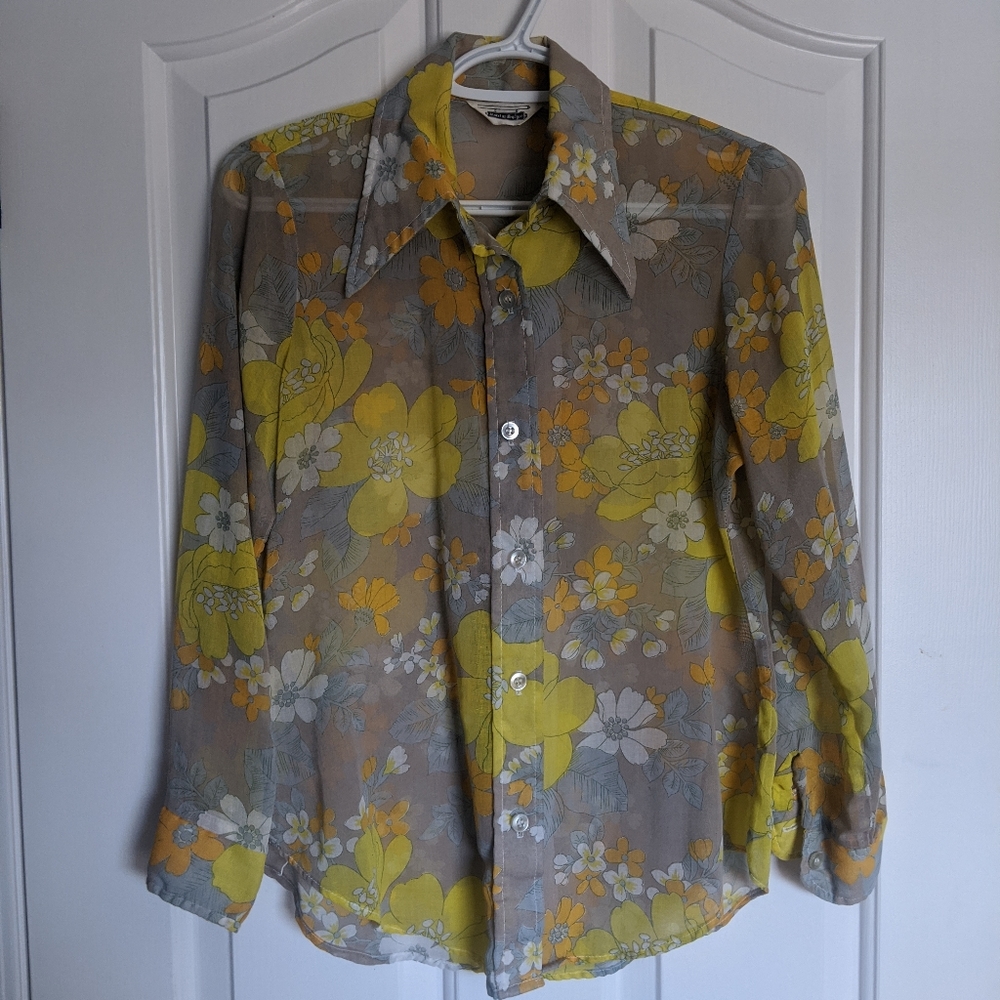 Vintage Retro Floral Blouse